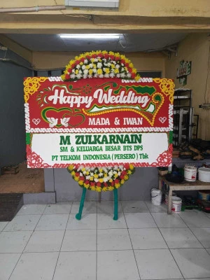Papan Bunga di Pasekan